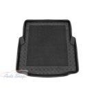 BMW 3 E46 4 ajtós, sedan 1998-2007, Rezaw méretpontos csomagtértálca csúszásgátló betéttel, 102101C