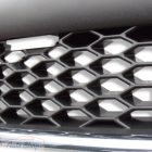 Opel Astra G-hez  Hűtőrács embléma nélkül, fekete méhsejt mintás 