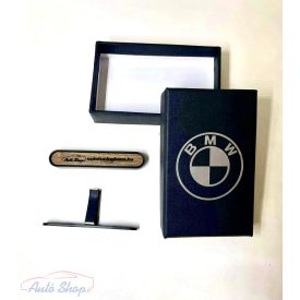   Egyedi gravírozott fa Autóillatosító valódi természetes  Air Car utastér illatosító légfrissítő készlet tartó + 1 DB Starter Kit 