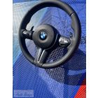BMW M Sport M5 F1 kormánykerék BMW  F10 M-es kék piros varratokkal 