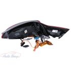 OLED hátsó lámpák BMW 4-es széria F32 F33 F36 M4 F82 F83 (2013-03.2019) modellekhez, piros színben, dinamikus szekvenciális irányjelzővel.